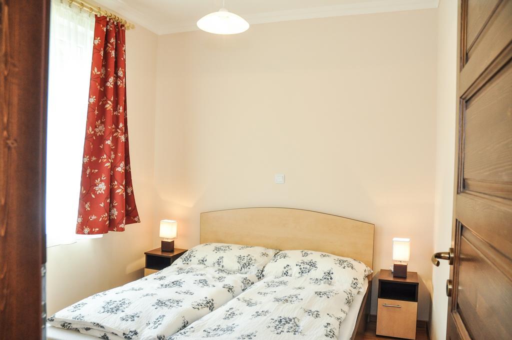 Magyar Apartman Iii. Apartment Hajduszoboszlo Exterior photo
