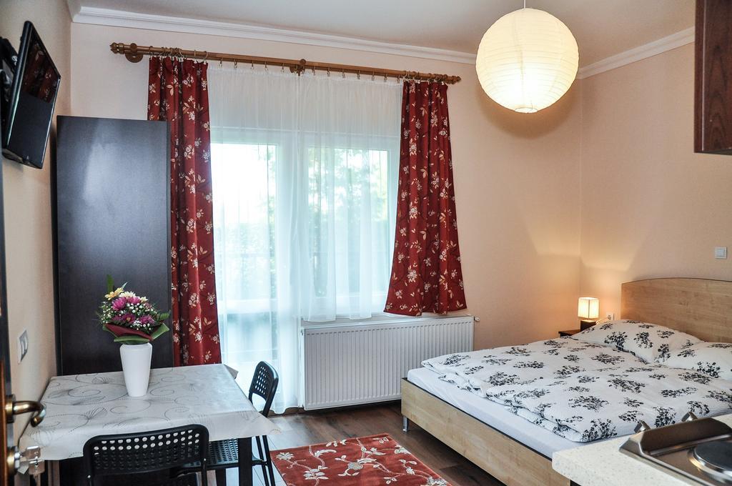 Magyar Apartman Iii. Apartment Hajduszoboszlo Exterior photo